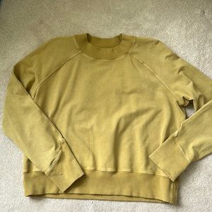 Lululemon cropped crewneck sweatshirt size 8 medium
